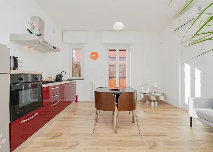 Modern One-bedroom With Terrace - Naviglio Martesana Milano