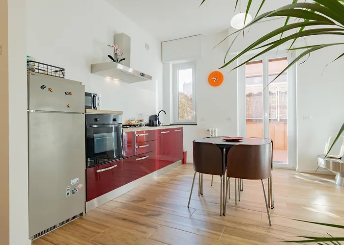 Modern One-bedroom With Terrace - Naviglio Martesana * Milano