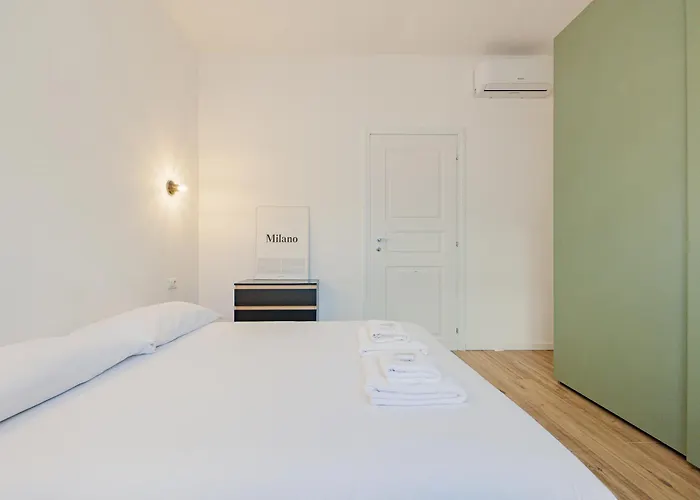 Lejlighed Modern One-bedroom With Terrace - Naviglio Martesana
